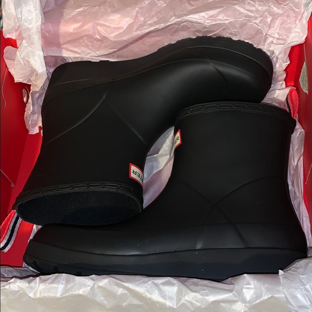 NIB Hunter play boots